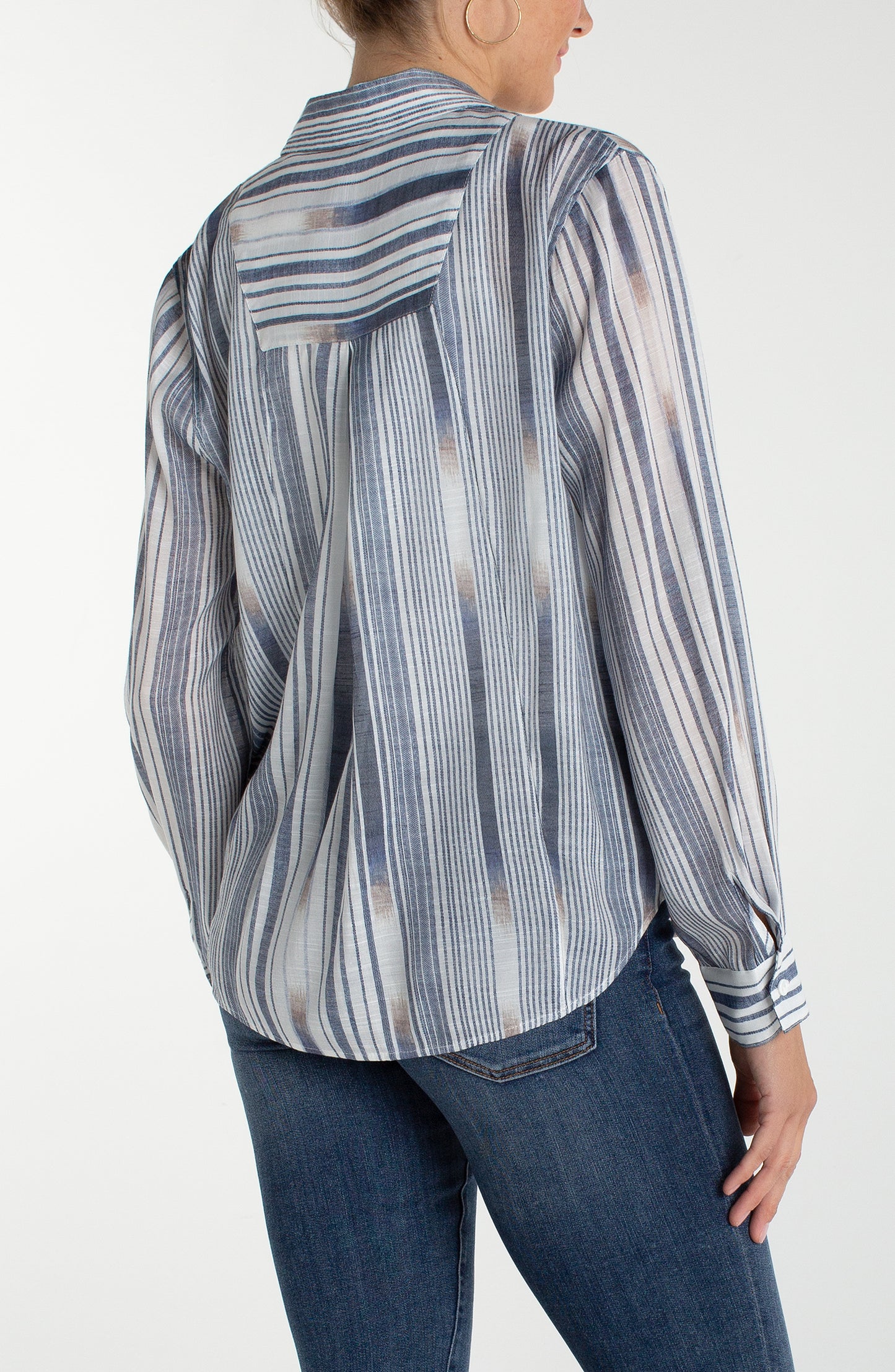 Liverpool Long Sleeve Button Front Woven Shirt