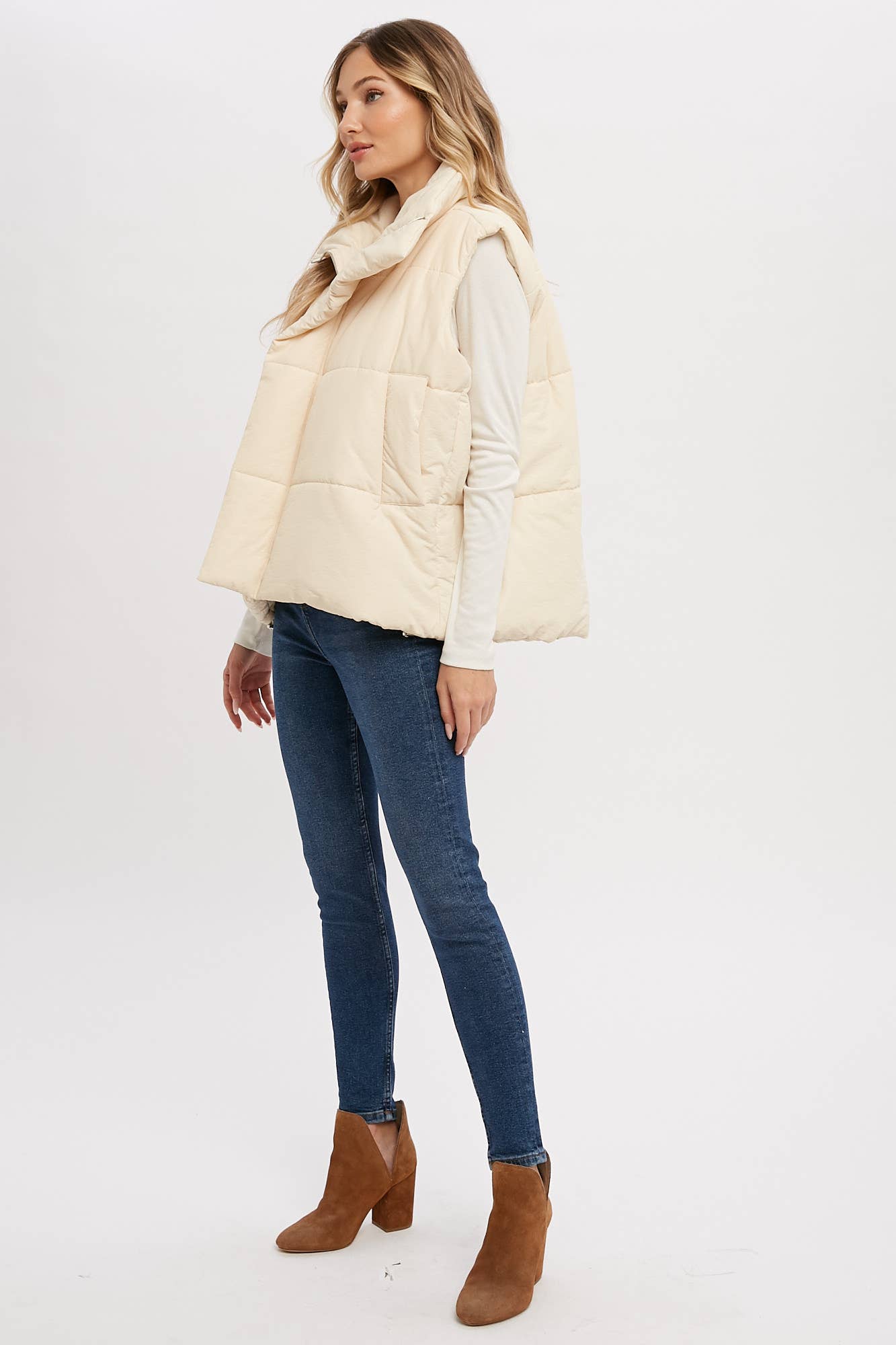 Oversized Puffer Vest (Mocha)
