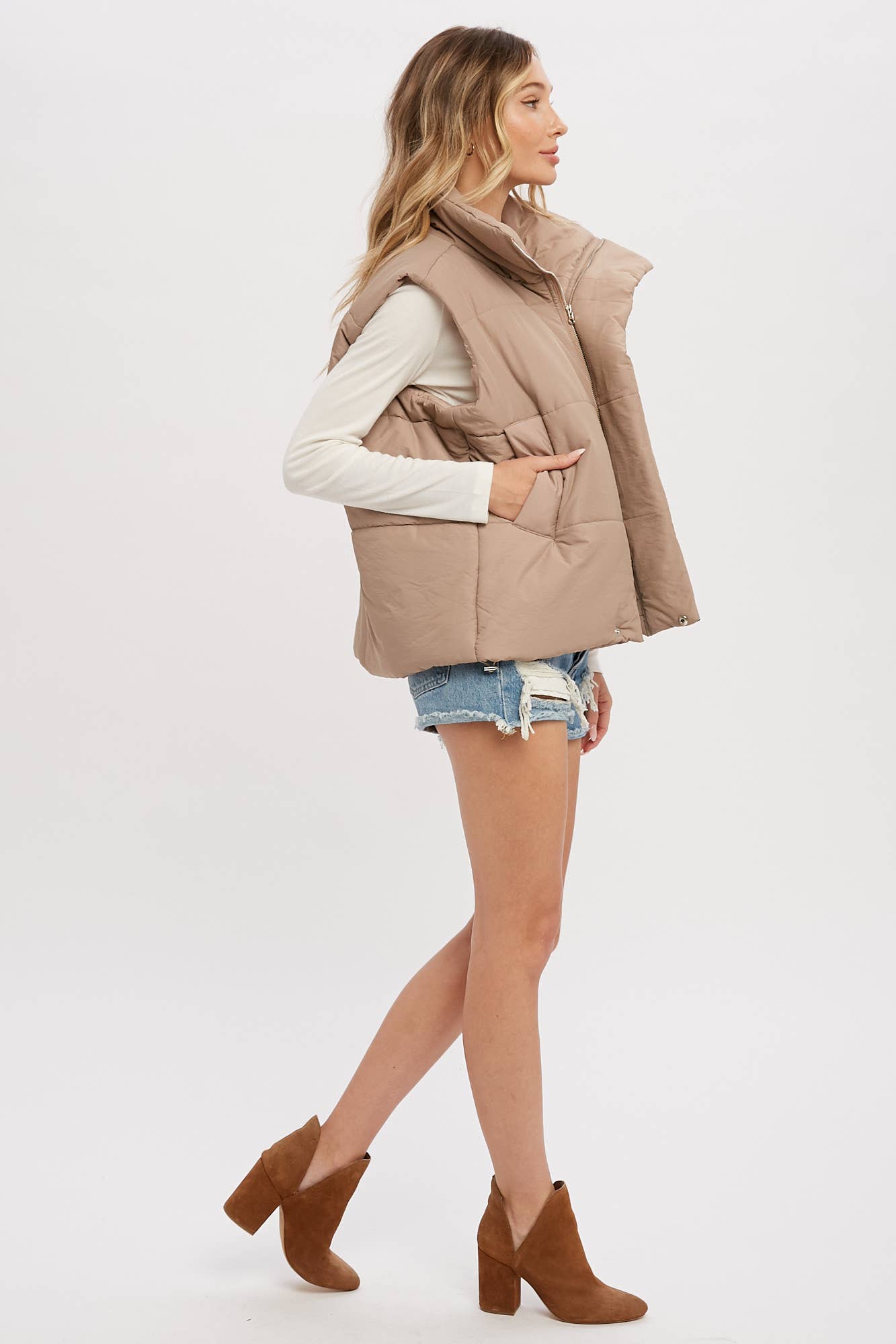 Oversized Puffer Vest (Mocha)