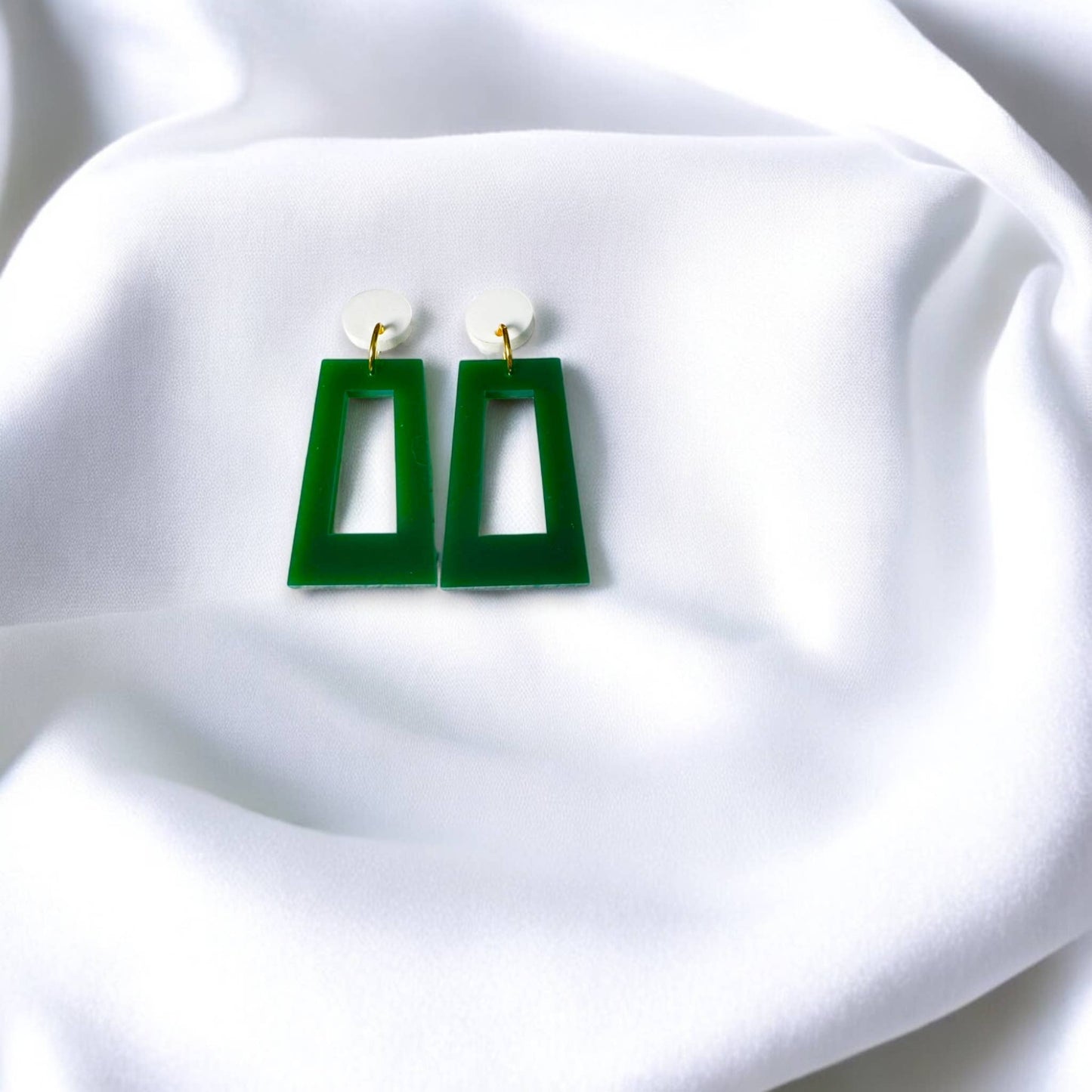 Green & White Acrylic Game Day Earrings: Small Circles