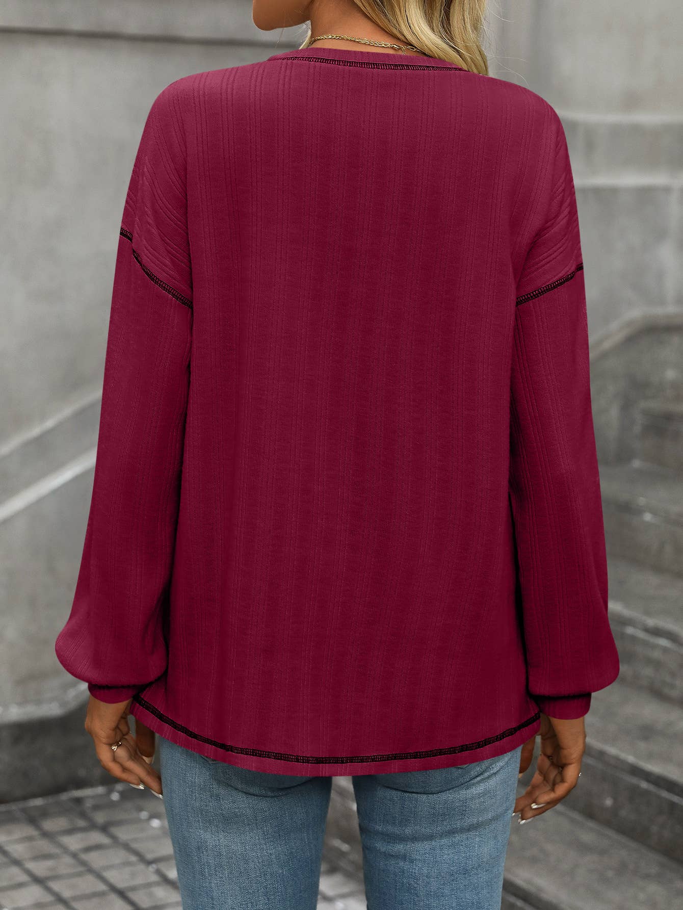 Pit-trimmed Round Neck Long Sleeve Shirt with Pocket