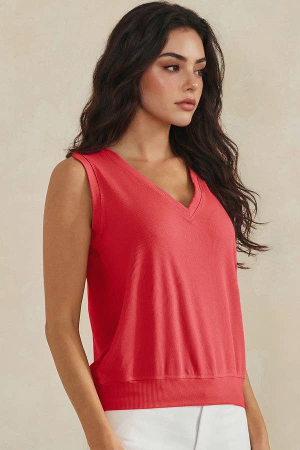 LuxeAir Ribbed Relaxed V-Neck Tank Top: Kelly Green / L