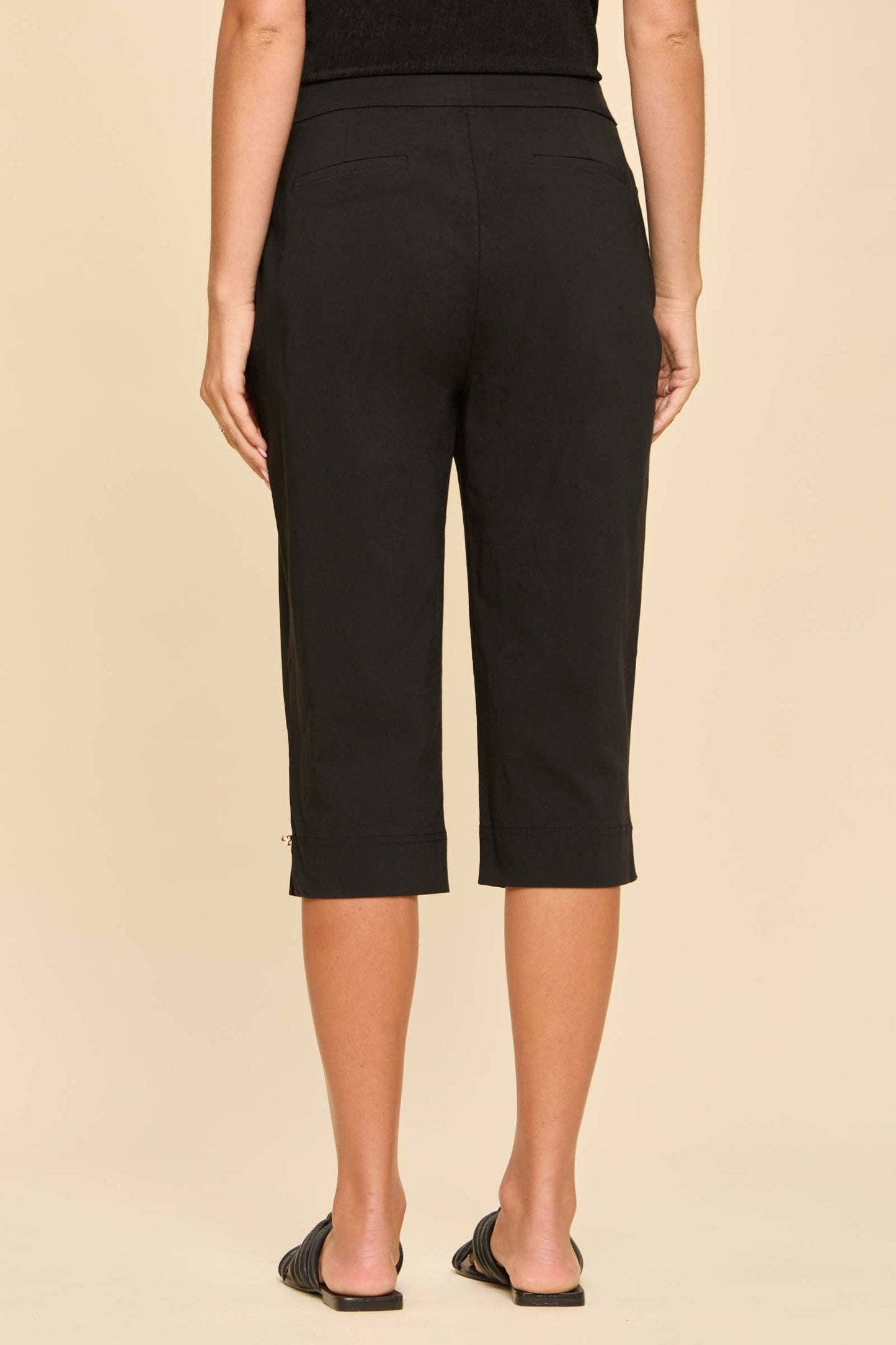 Pull On Capri Pants