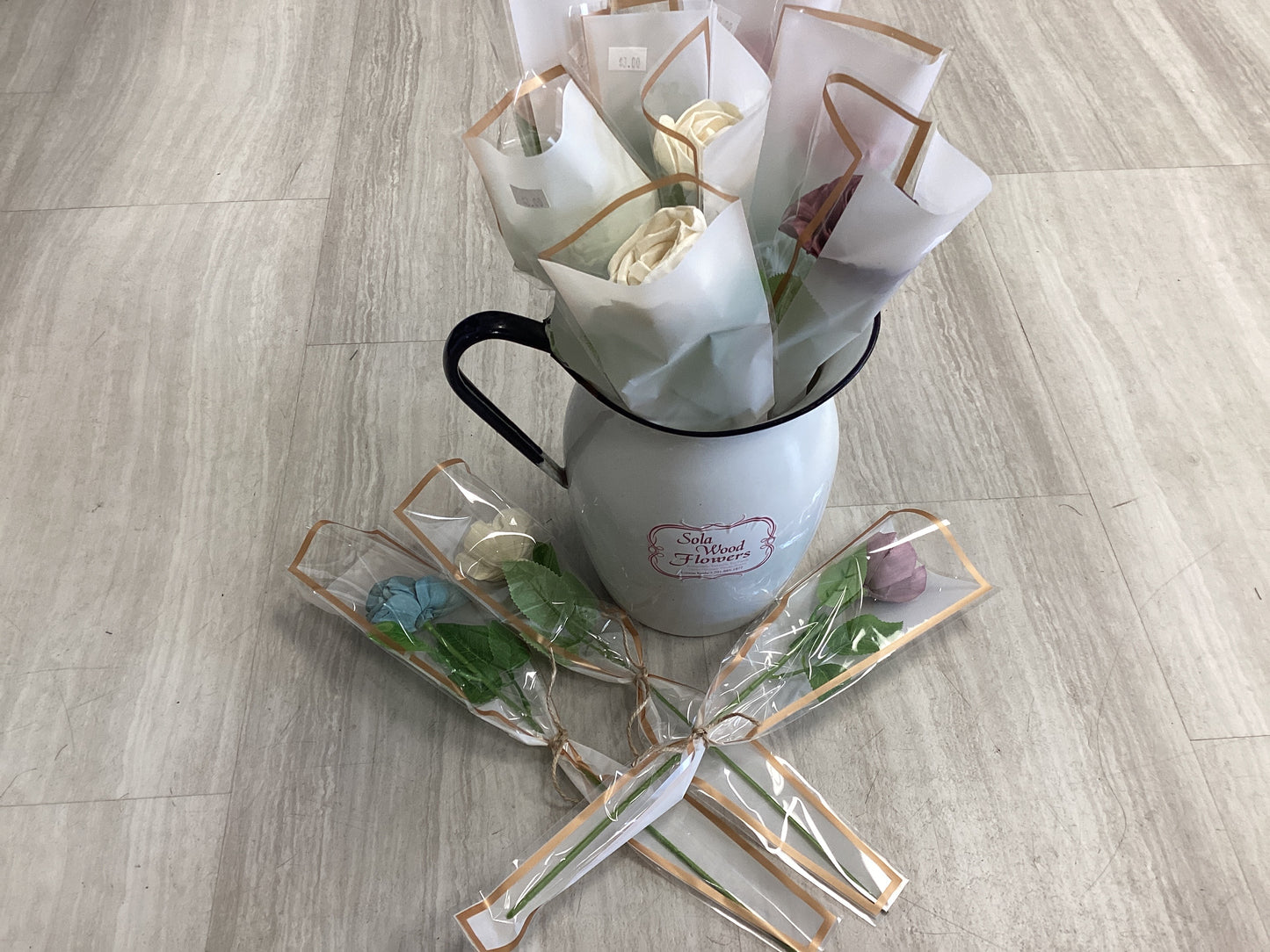 Artiste Gift Items