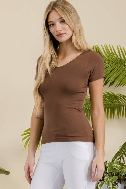 Seamless Reversible V-Neck Short Sleeve Top