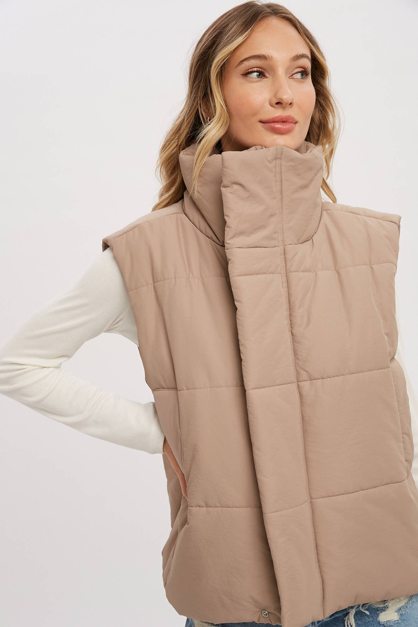 Oversized Puffer Vest (Mocha)