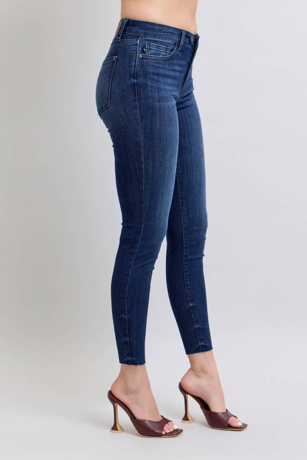 Judy Blue Skinny w Raw Hem (28" inseam)