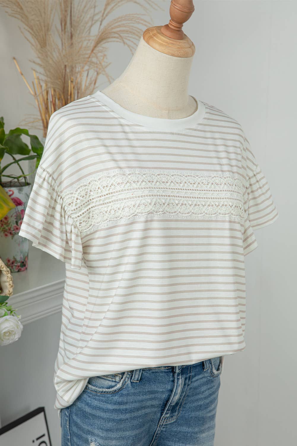 Women Striped Lace Splicing Ruffle Sleeve T-shirt