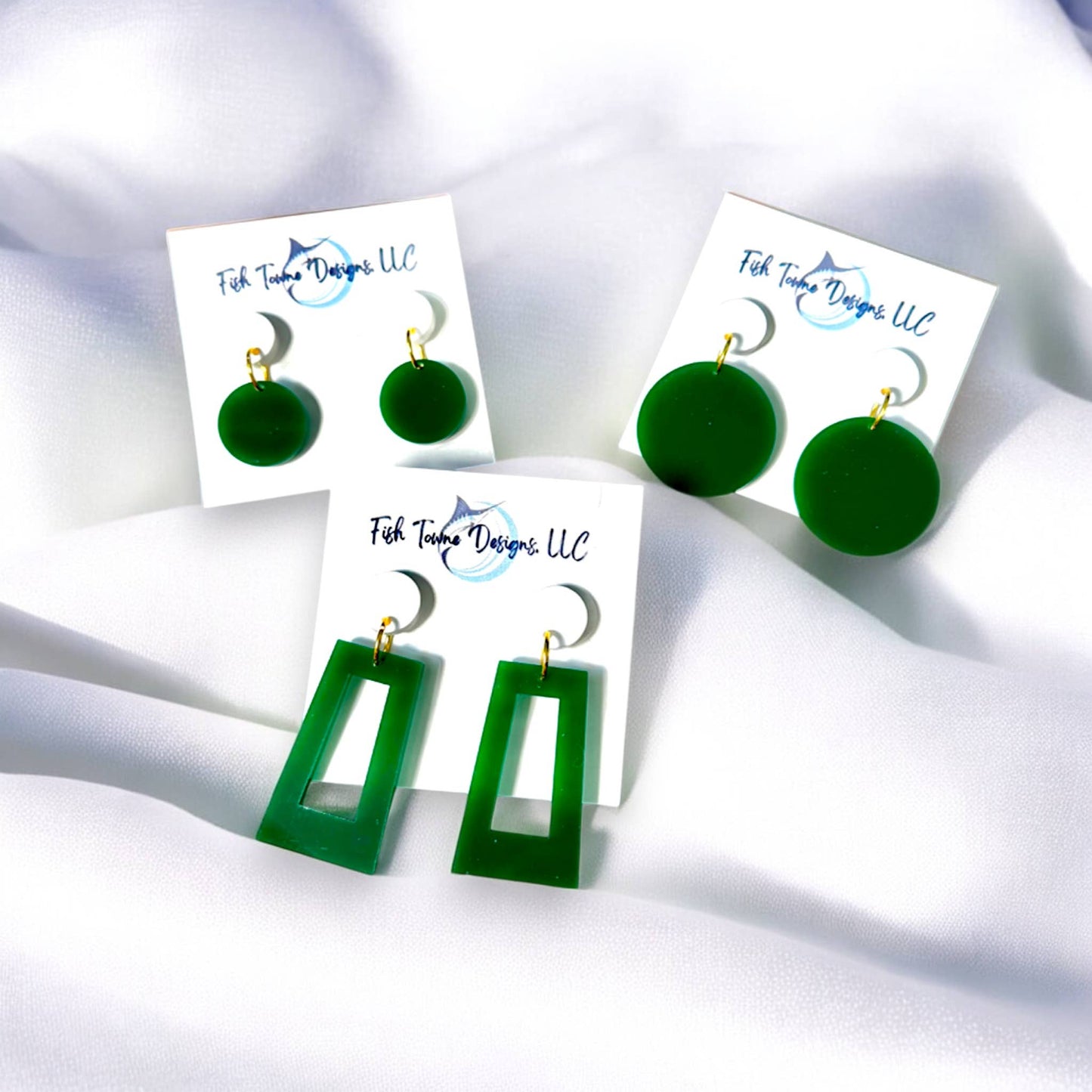 Green & White Acrylic Game Day Earrings: Small Circles