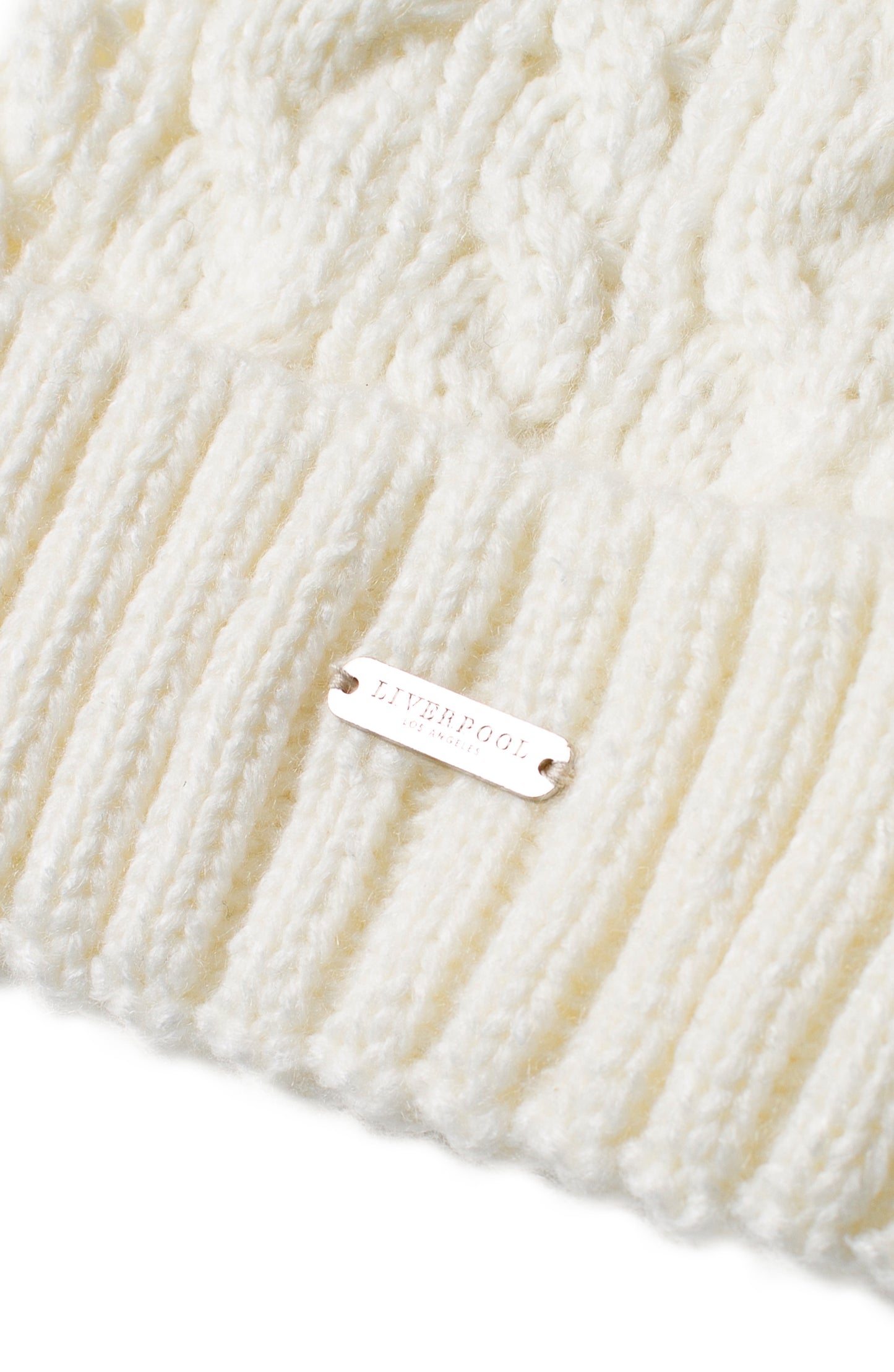 Liverpool Cable Knit Beanie w/ Fax Fur Pouf (Snow White)