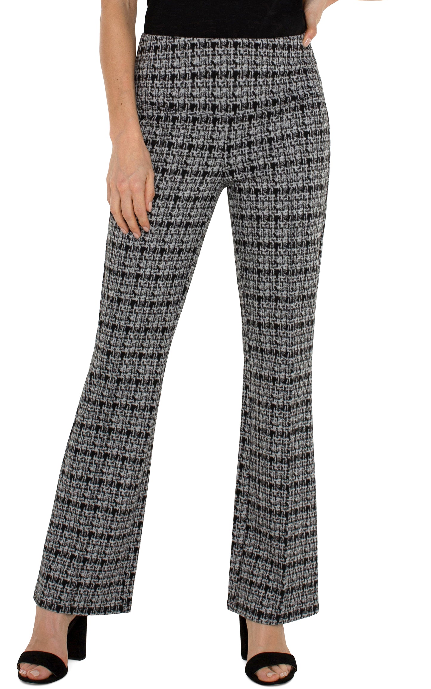 Liverpool Pearl Full Length Flare w/ Pintucks 31" inseam (Black/Grey Plaid)