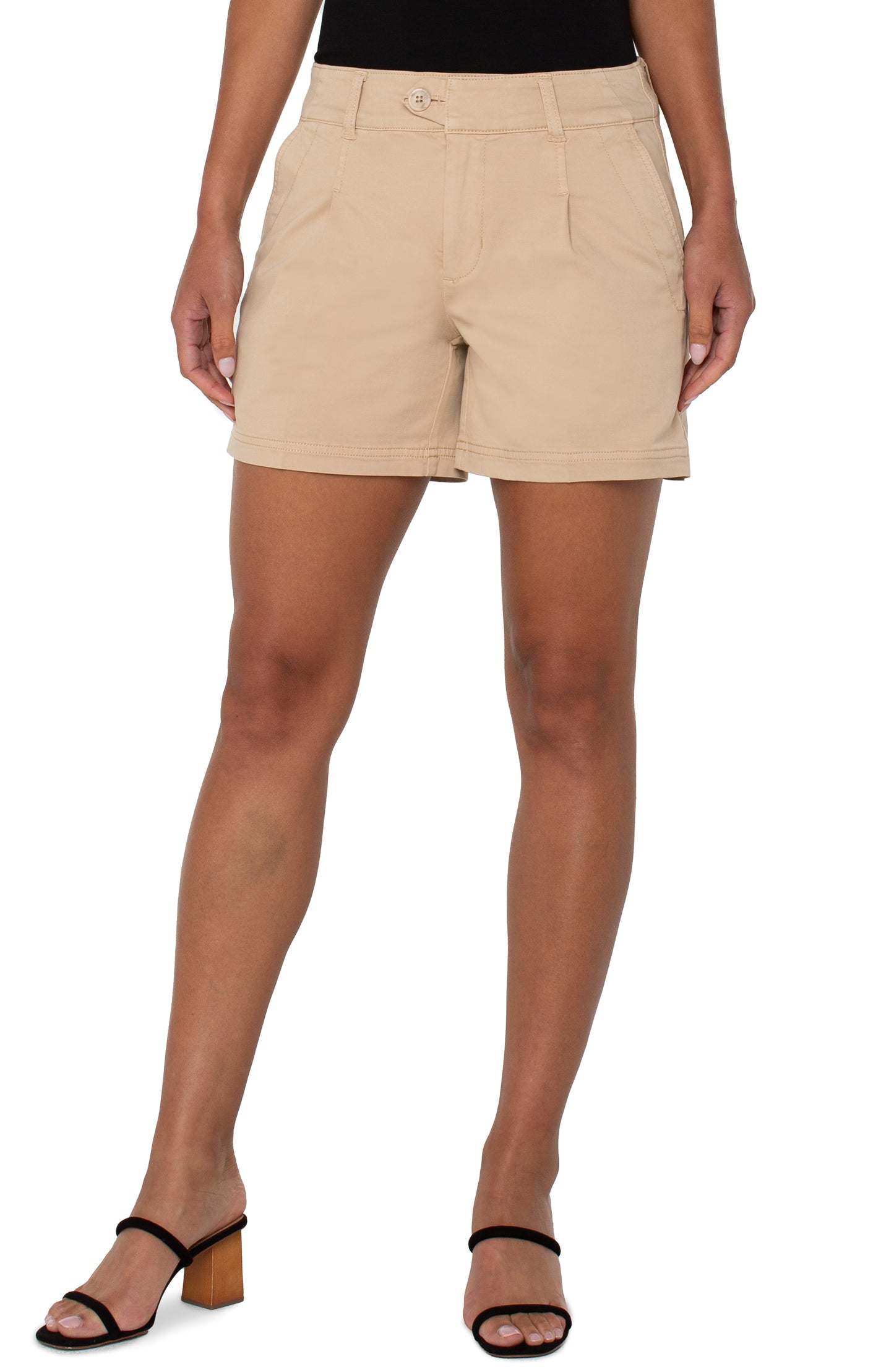 Liverpool Pleated Trouser Short (5" inseam) (Cappuccino)