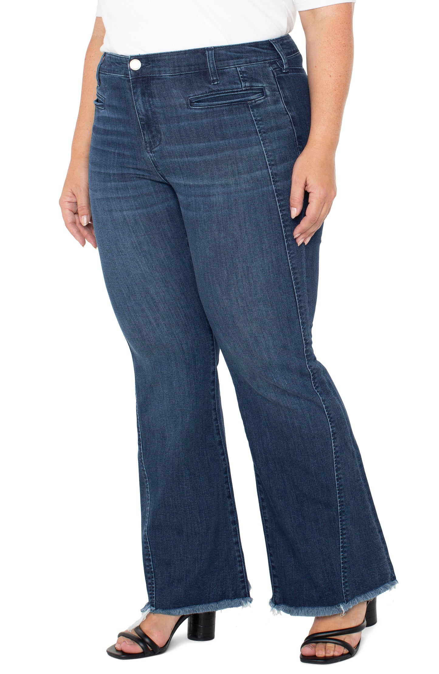 Liverpool Hannah w/ Welt Pockets Front Seam Detail Plus Size 32" Inseam (Mount Dora)