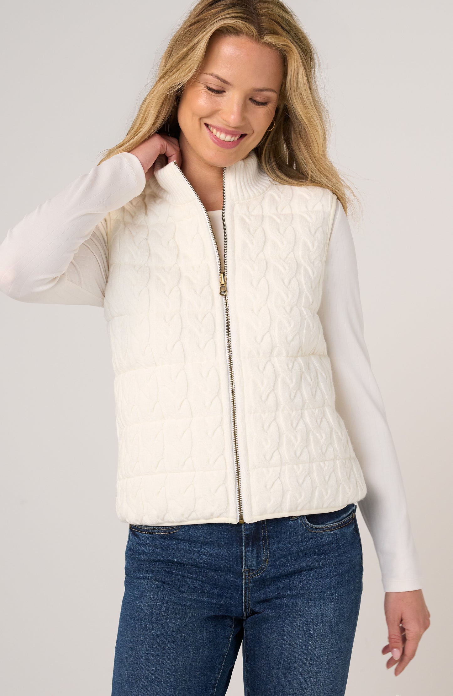 Liverpool Sleeveless Reversible Zip Front Quilted Sweater Vest (Cream)