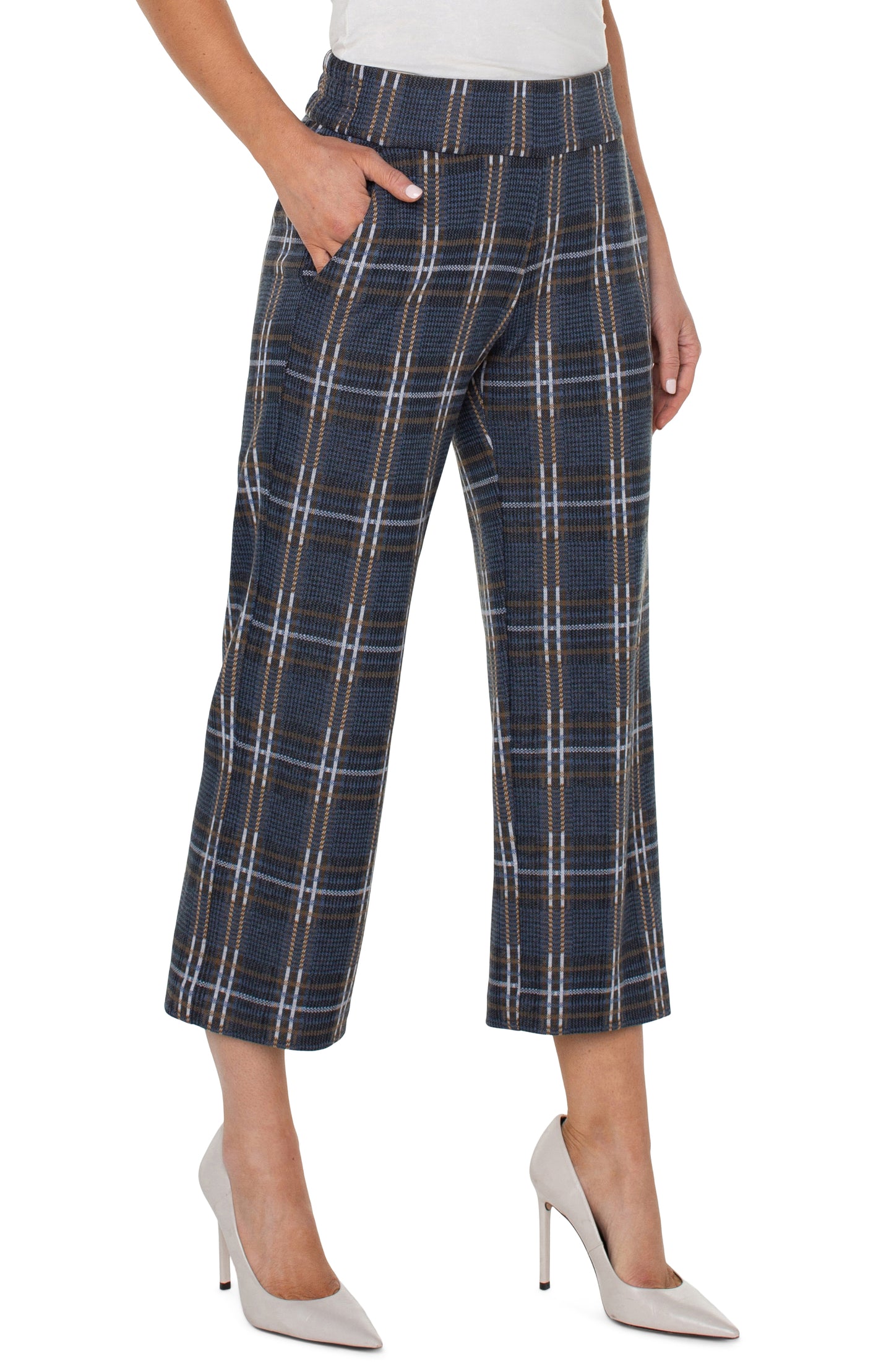 Liverpool's Mabel Pull on Crop Straight (Queen Blue Grey Plaid)